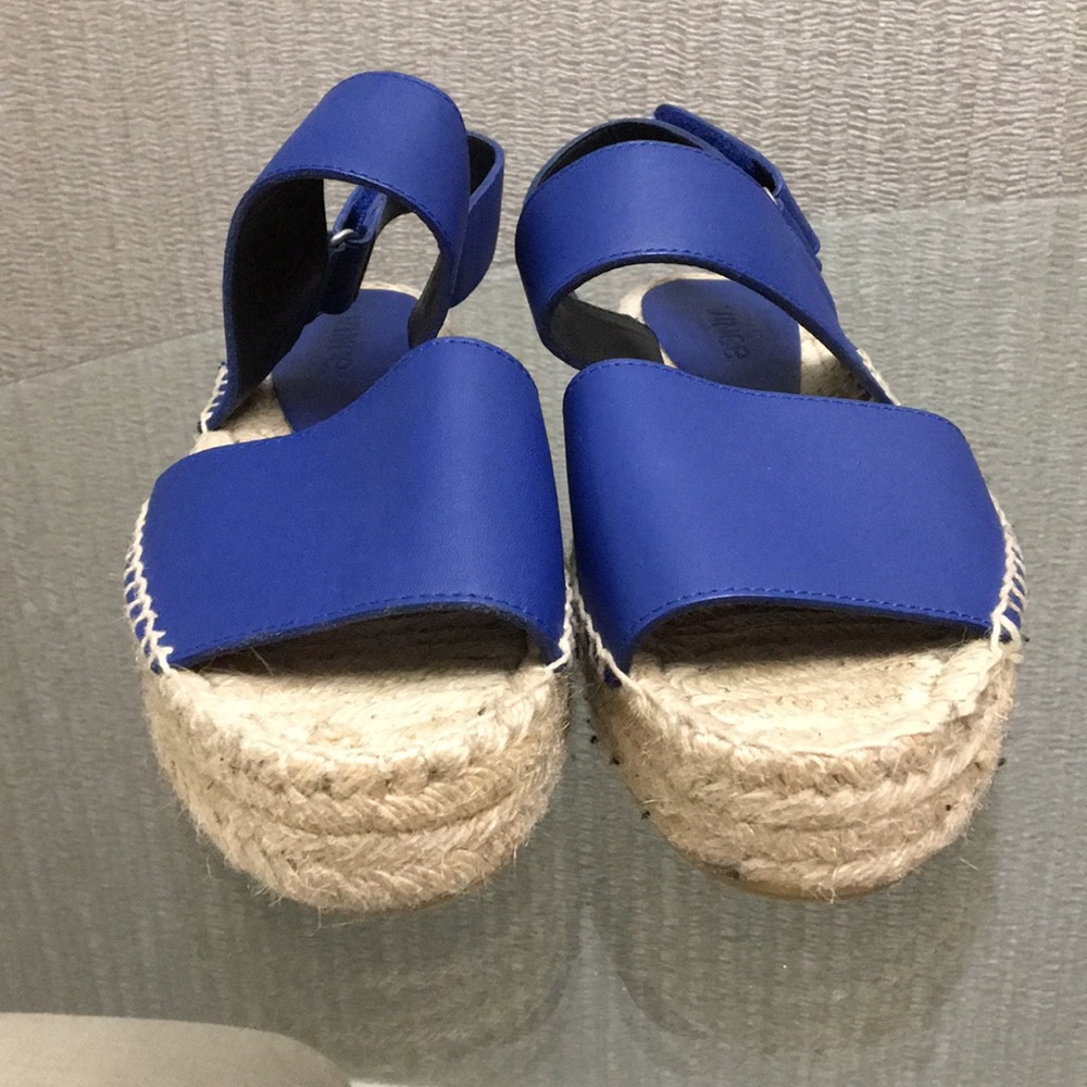 Blue espadrille sandals - Picture 3 of 5